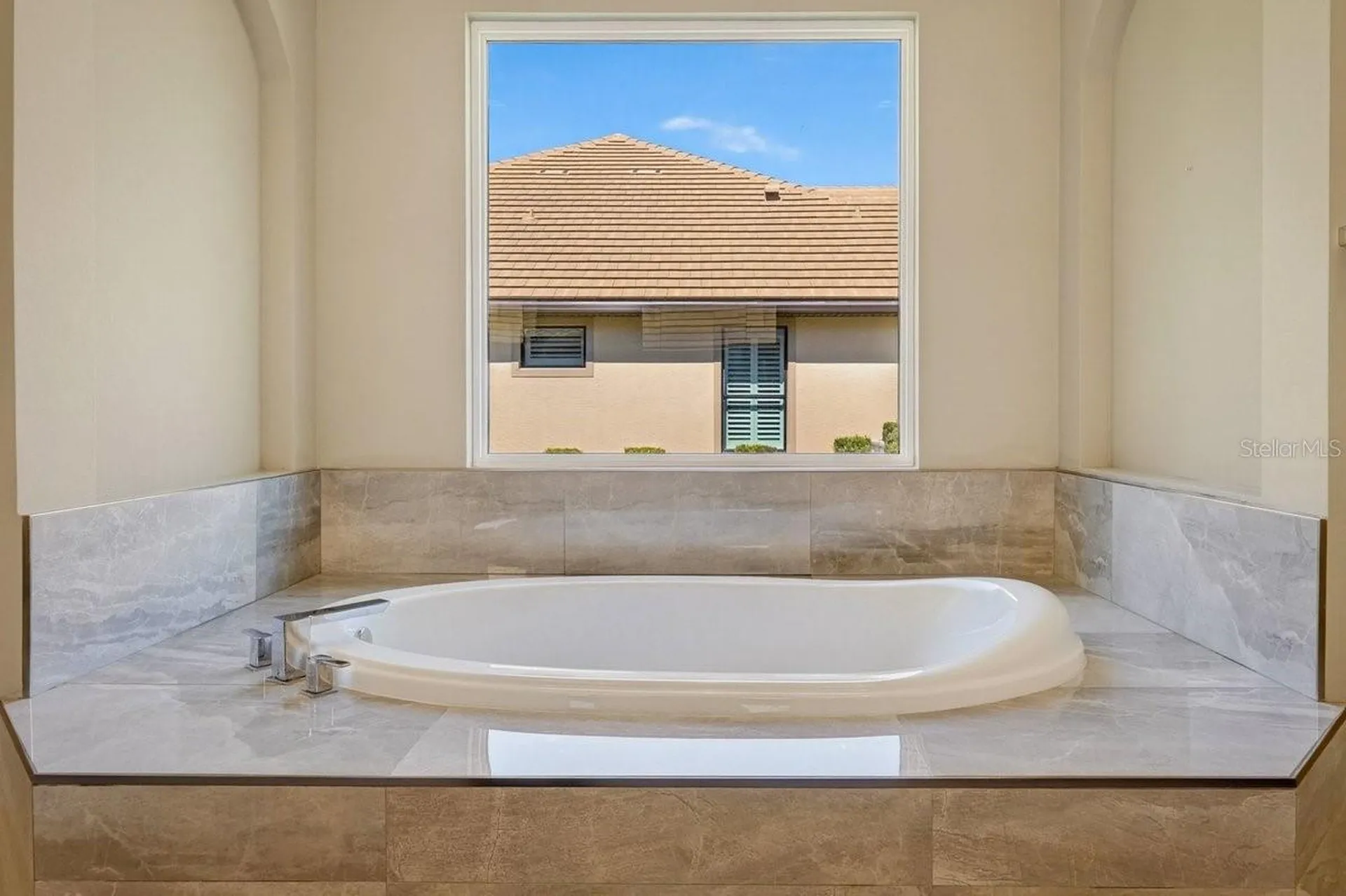 708 Woodbridge Court Ormond Beach FL 32174
