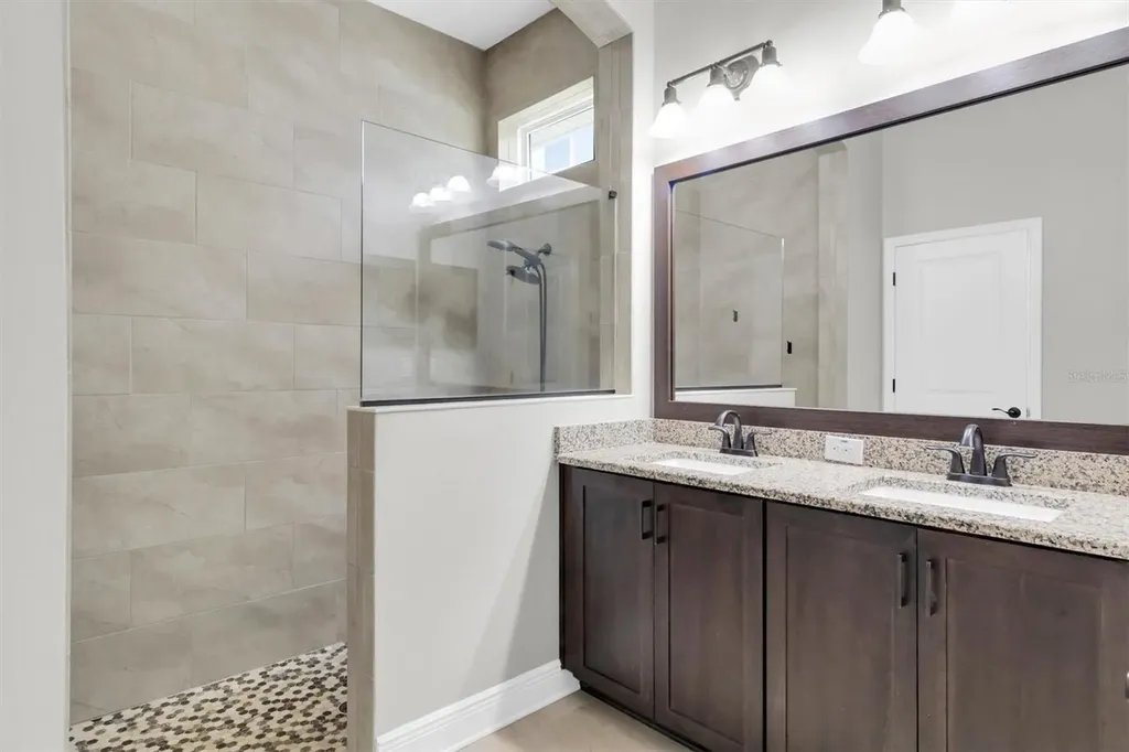 14640 Trails Edge Boulevard Odessa FL 33556