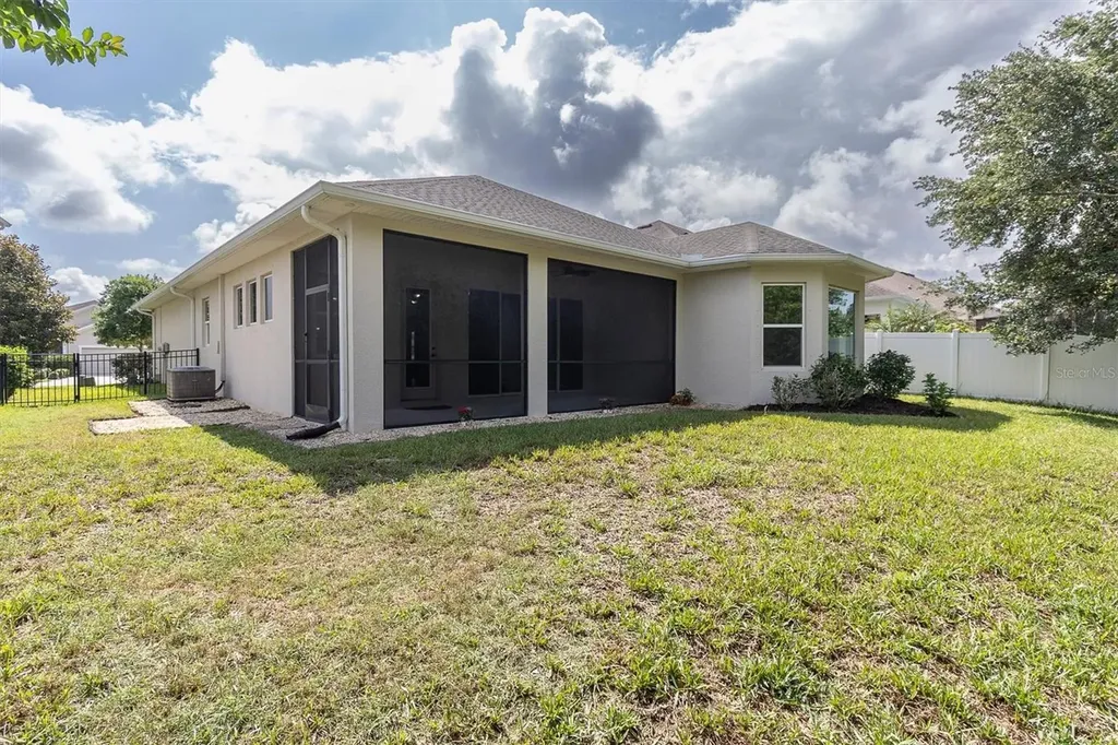 14640 Trails Edge Boulevard Odessa FL 33556