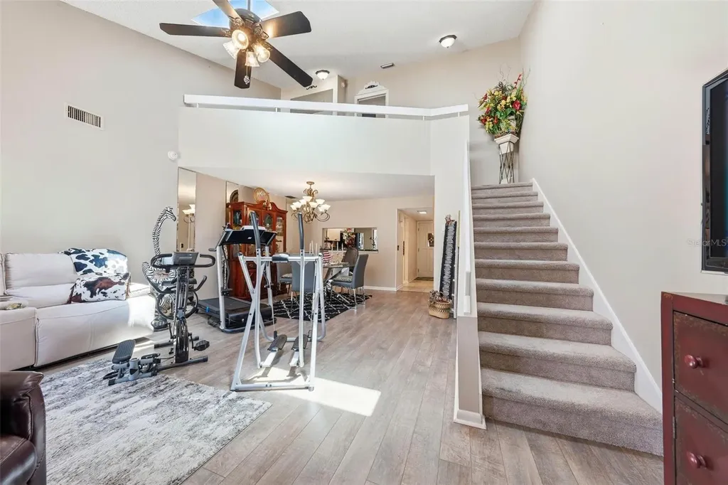 1910 SE 37th Court Circle Ocala FL 34471