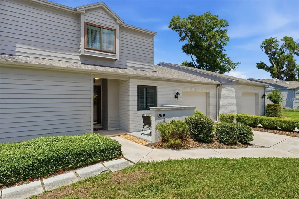 1910 SE 37th Court Circle Ocala FL 34471