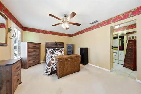 1910 SE 37th Court Circle Ocala FL 34471