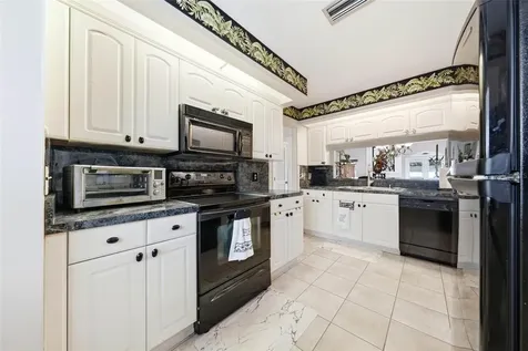 1910 SE 37th Court Circle Ocala FL 34471