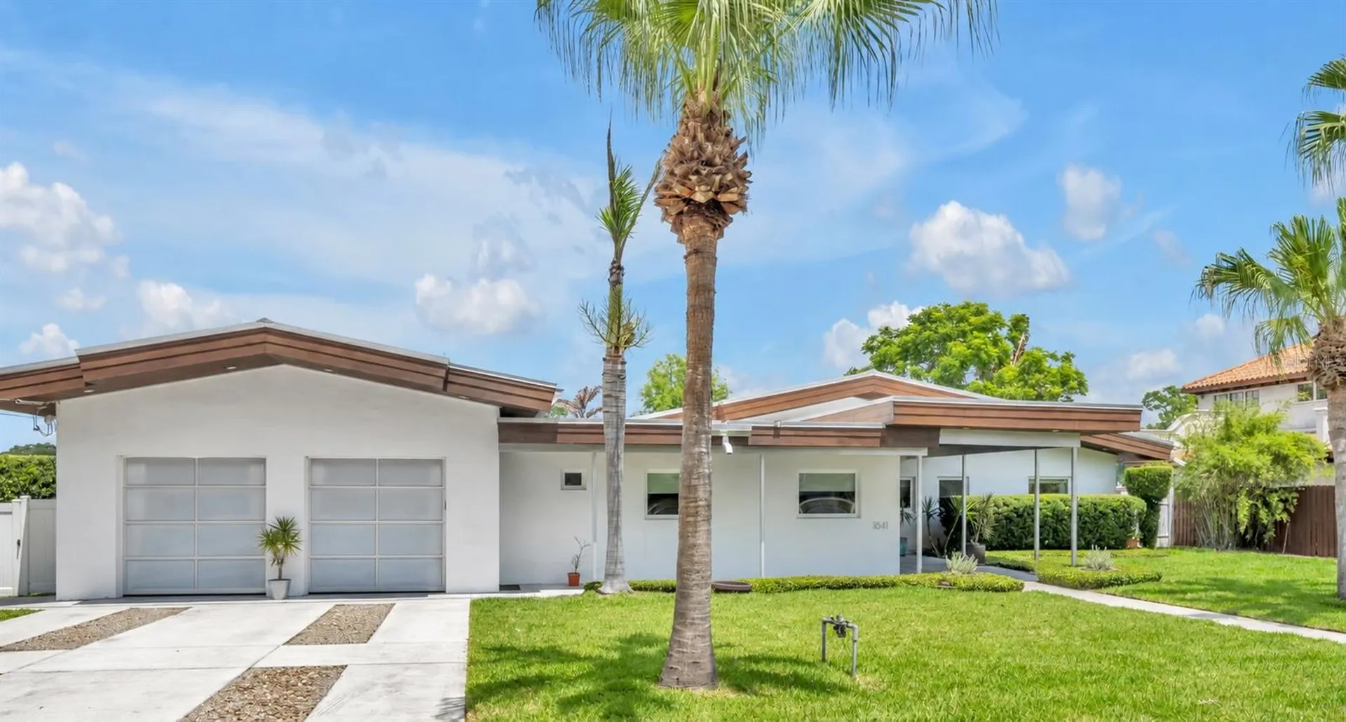 1841 Lake Spier Drive Winter Park FL 32789