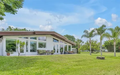 1841 Lake Spier Drive Winter Park FL 32789