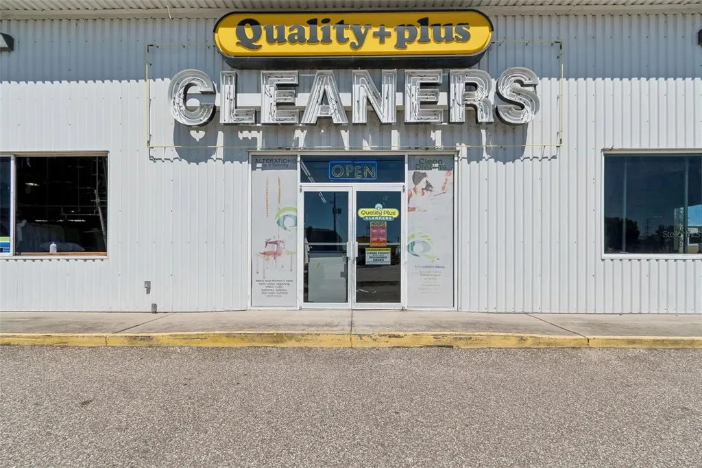 9945 Race Track Road Tampa FL 33626
