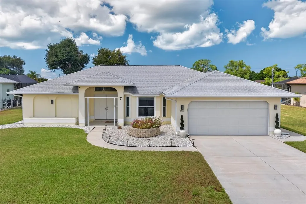 7 Fairway Road Rotonda West FL 33947