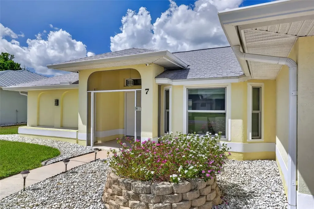 7 Fairway Road Rotonda West FL 33947