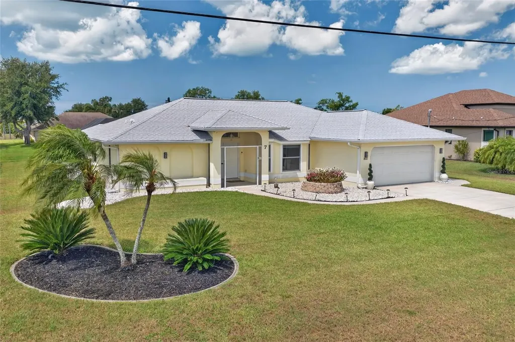 7 Fairway Road Rotonda West FL 33947