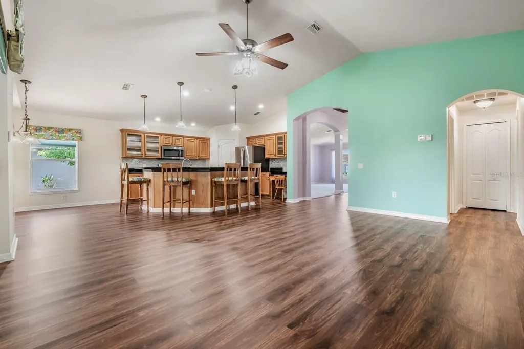 11709 Spindrift Loop Hudson FL 34667