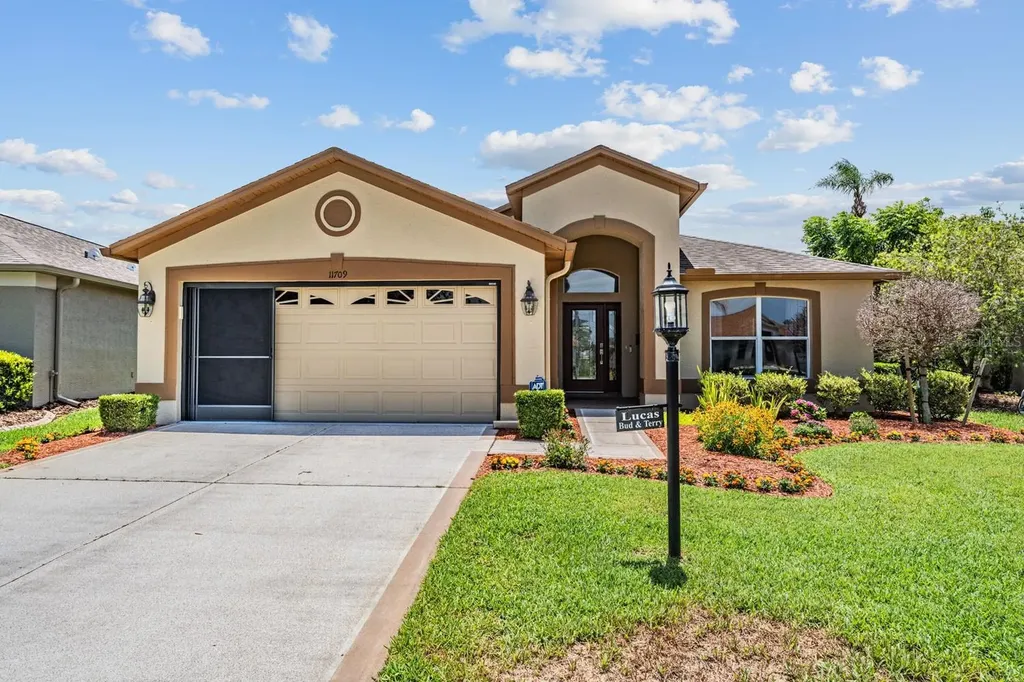 11709 Spindrift Loop Hudson FL 34667