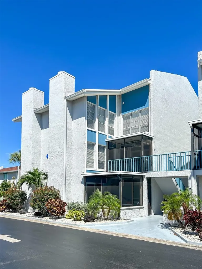 315 Medallion Boulevard Madeira Beach FL 33708