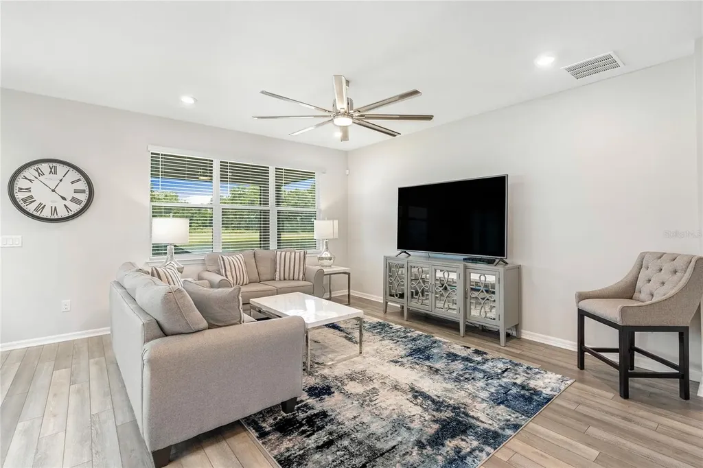 9095 Rally Spring Loop Wesley Chapel FL 33545