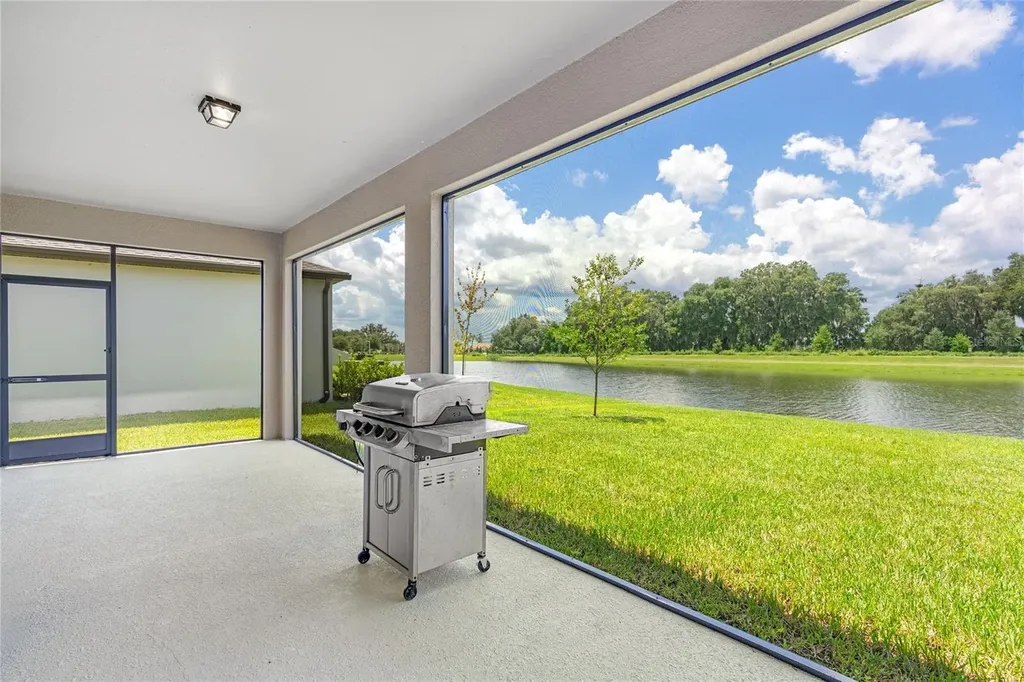 9095 Rally Spring Loop Wesley Chapel FL 33545