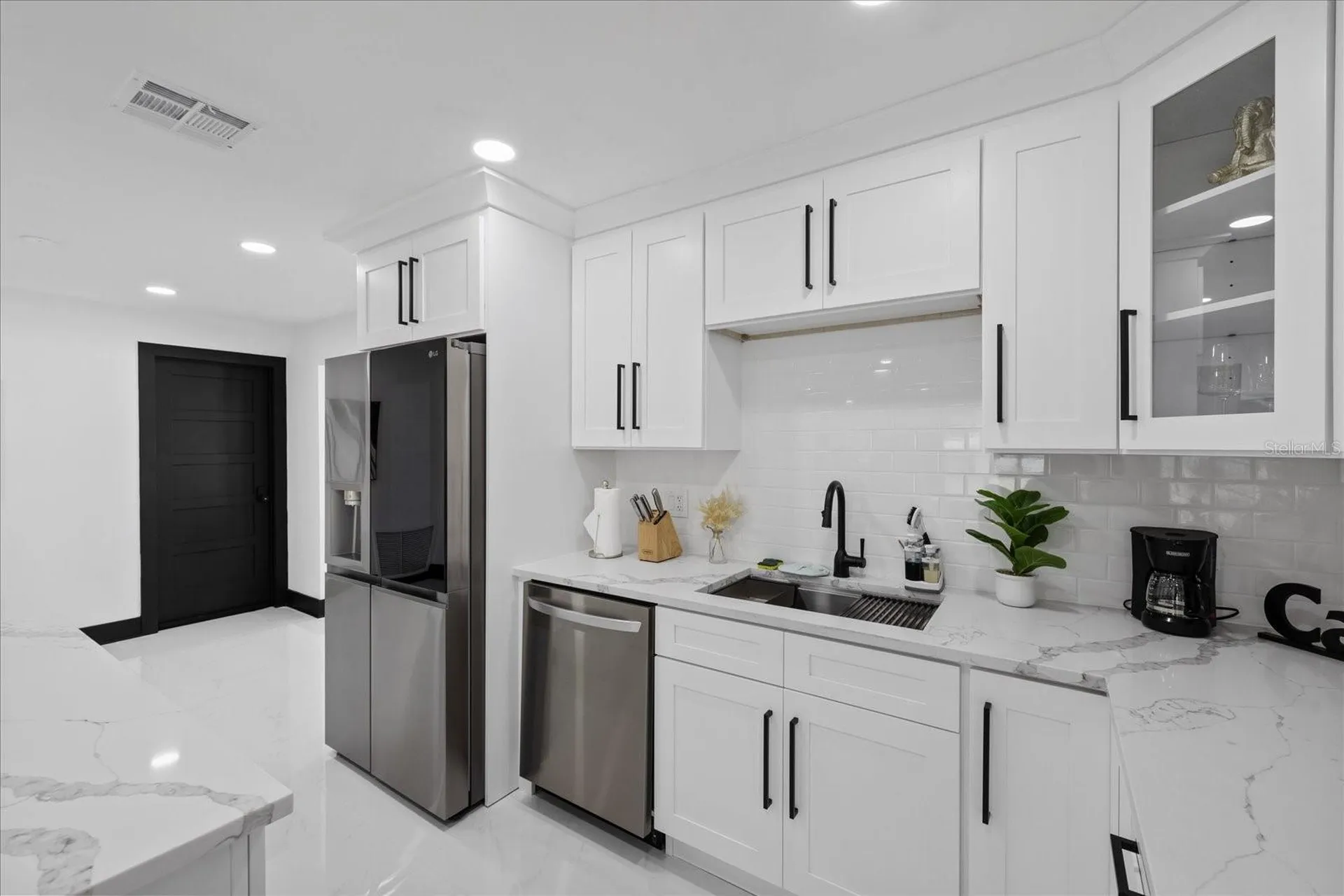 2461 69th Avenue S St Petersburg FL 33712