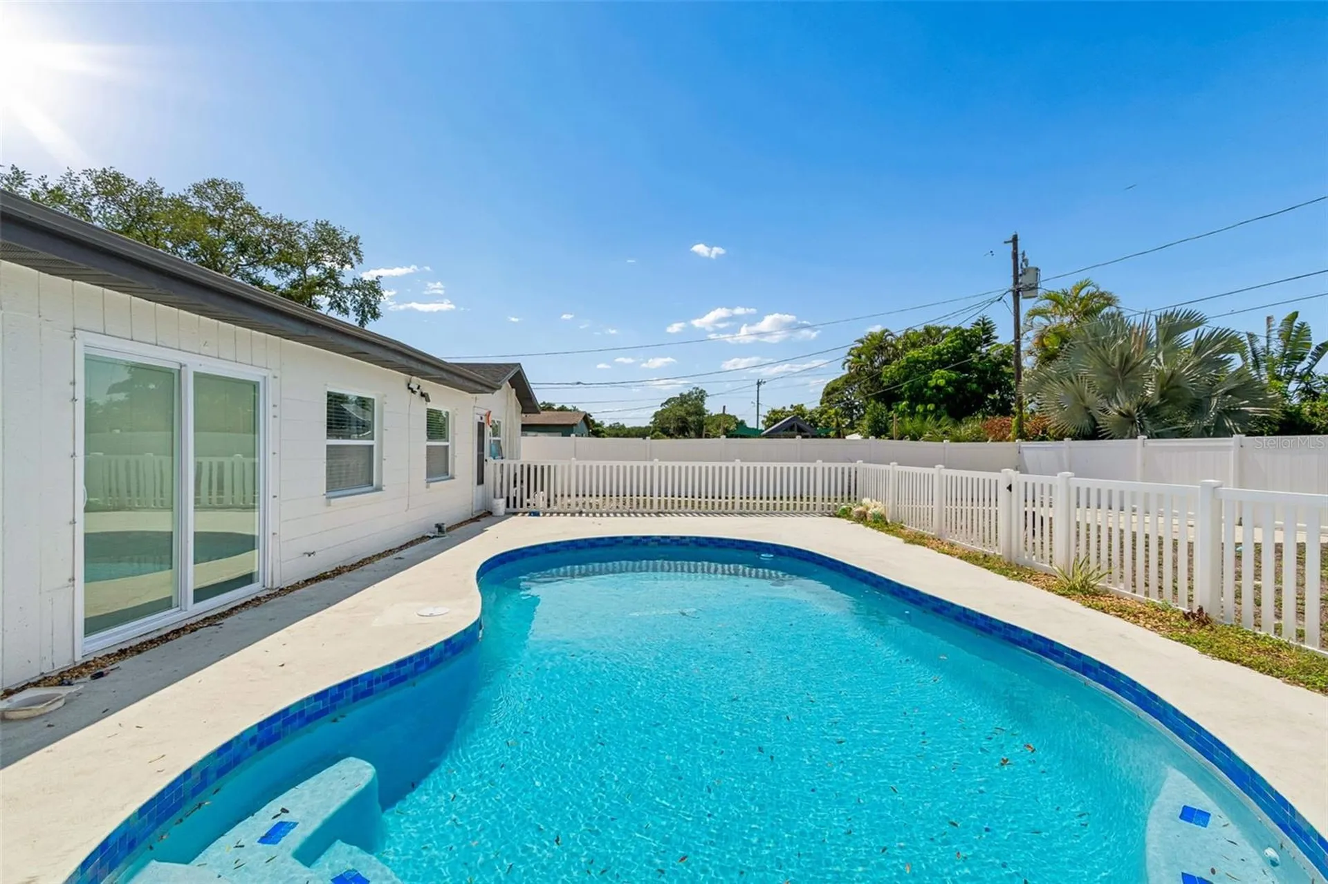 2461 69th Avenue S St Petersburg FL 33712