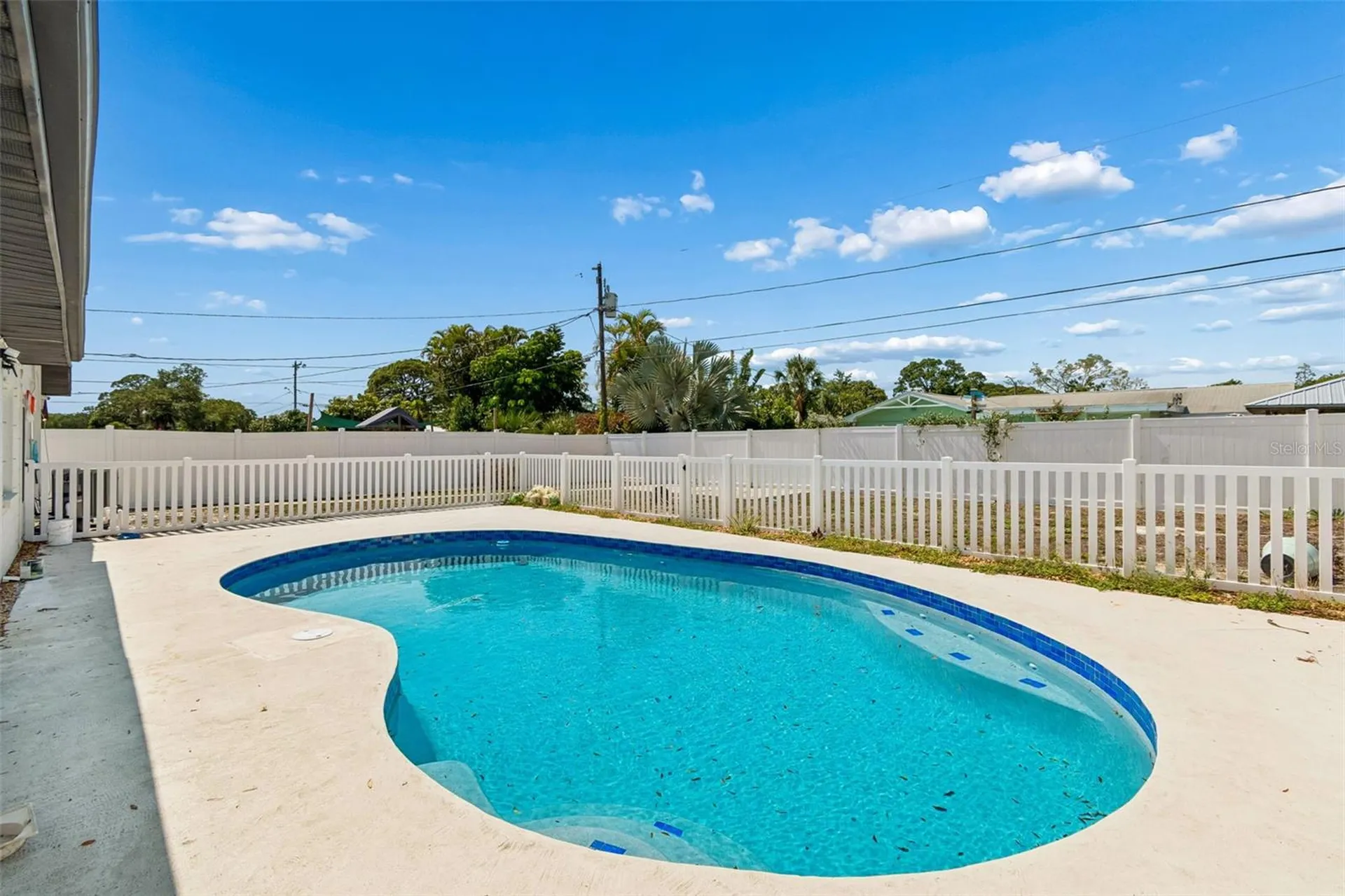2461 69th Avenue S St Petersburg FL 33712