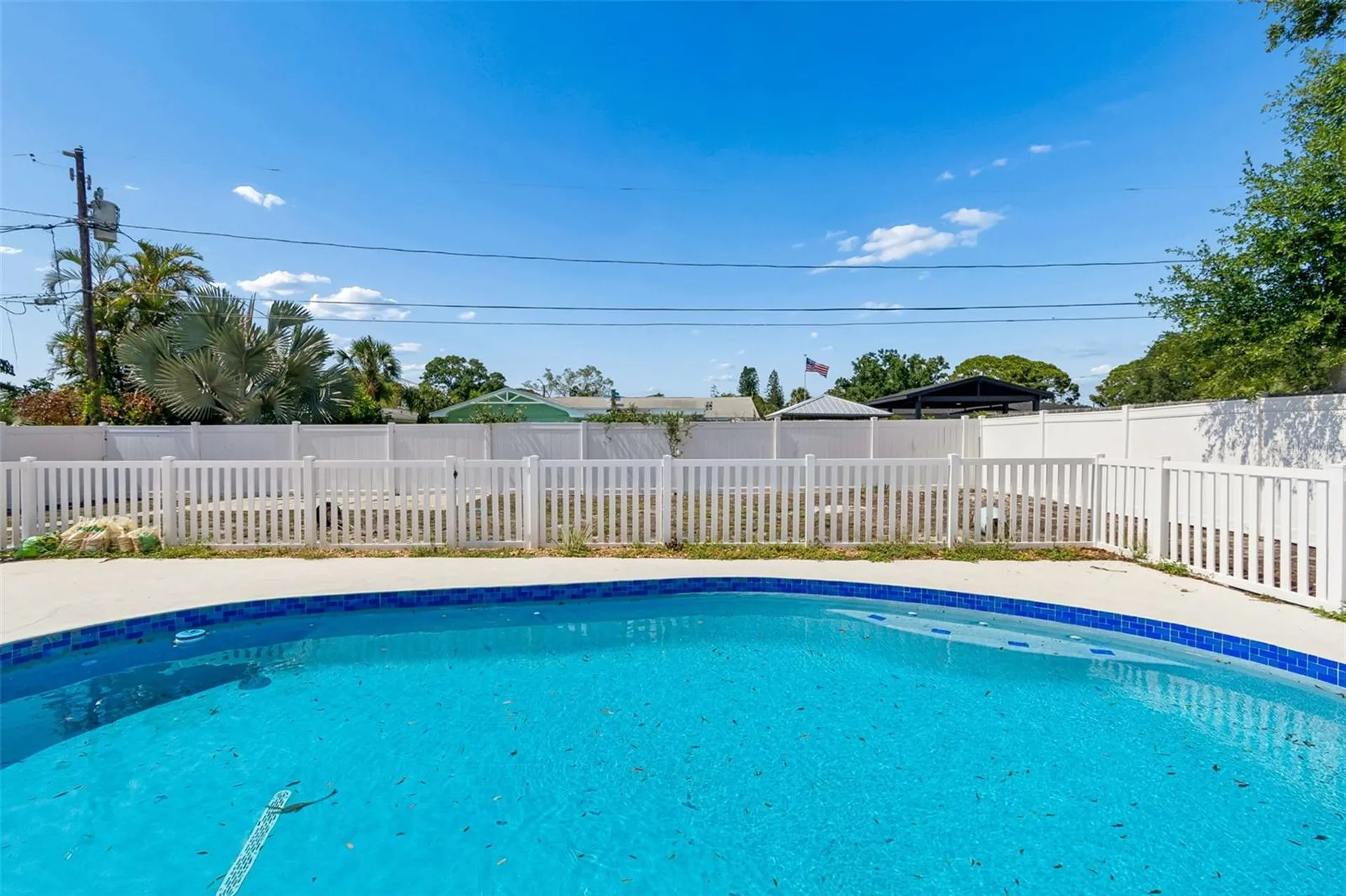 2461 69th Avenue S St Petersburg FL 33712