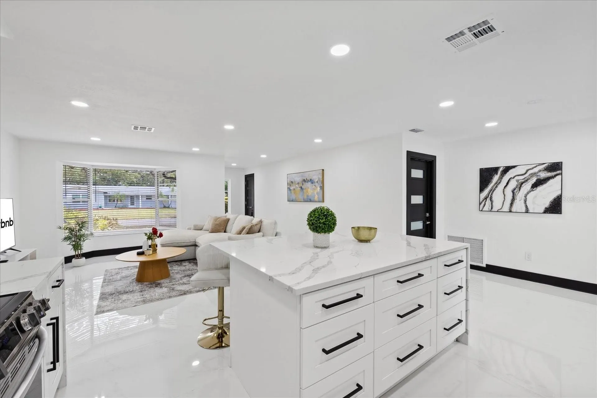 2461 69th Avenue S St Petersburg FL 33712