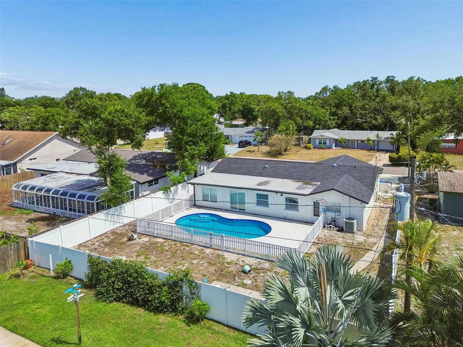 2461 69th Avenue S St Petersburg FL 33712