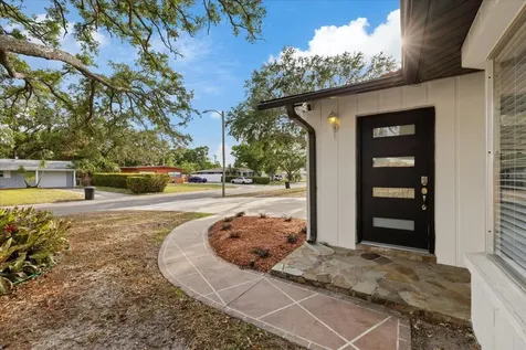 2461 69th Avenue S St Petersburg FL 33712