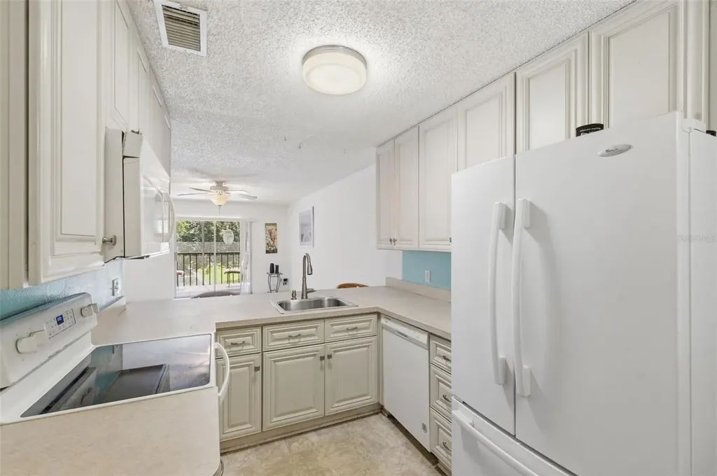 11201 122nd Avenue Largo FL 33778