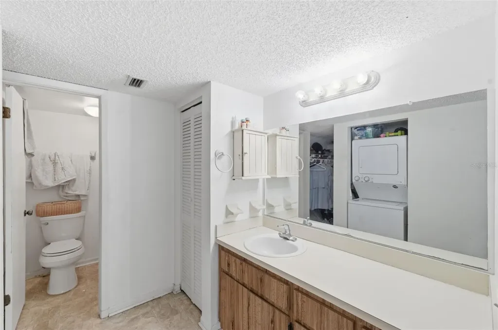 11201 122nd Avenue Largo FL 33778