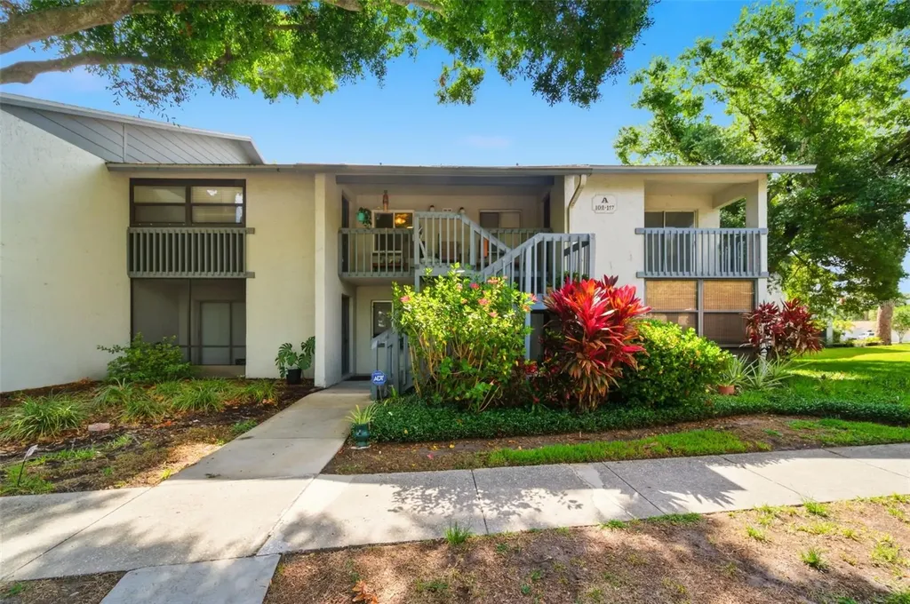 11201 122nd Avenue Largo FL 33778