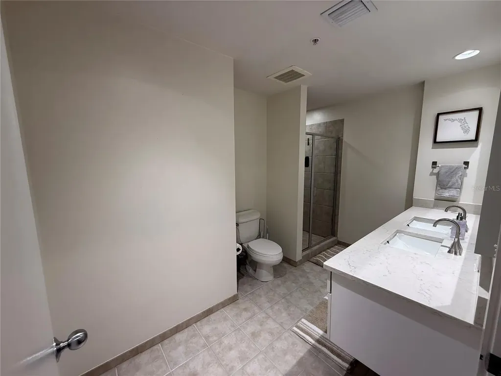 1208 E Kennedy Boulevard Tampa FL 33602