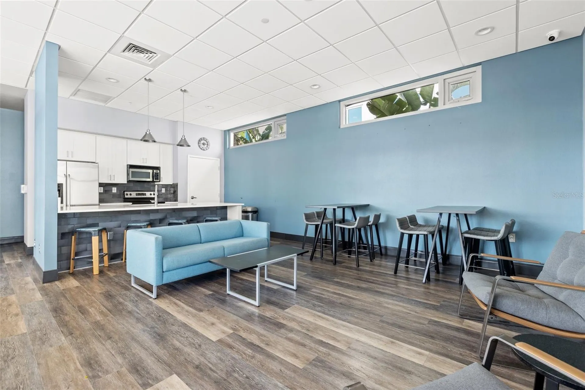 1208 E Kennedy Boulevard Tampa FL 33602