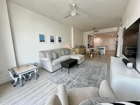 1208 E Kennedy Boulevard Tampa FL 33602