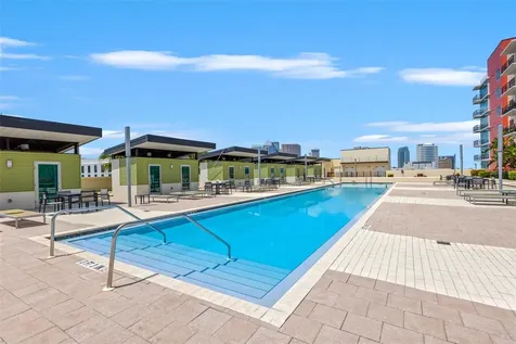 1208 E Kennedy Boulevard Tampa FL 33602