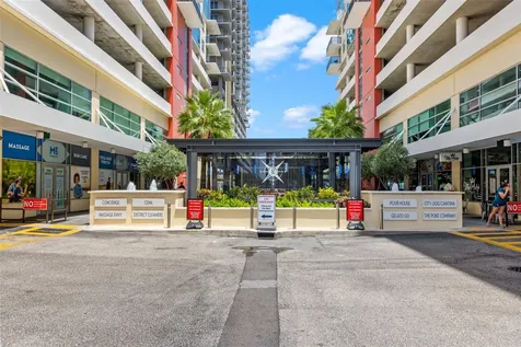 1208 E Kennedy Boulevard Tampa FL 33602