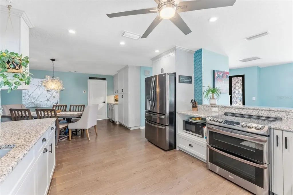 1138 Pelican Place Safety Harbor FL 34695