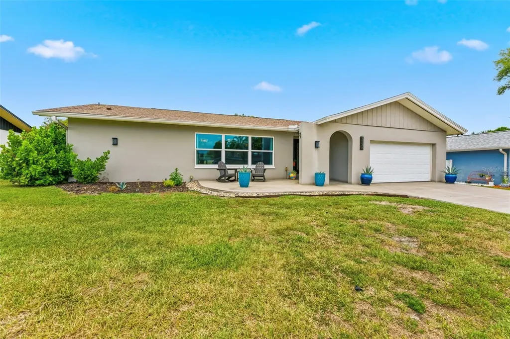 1138 Pelican Place Safety Harbor FL 34695