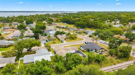 1138 Pelican Place Safety Harbor FL 34695