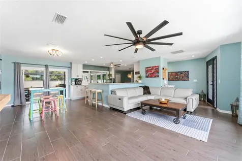 1138 Pelican Place Safety Harbor FL 34695
