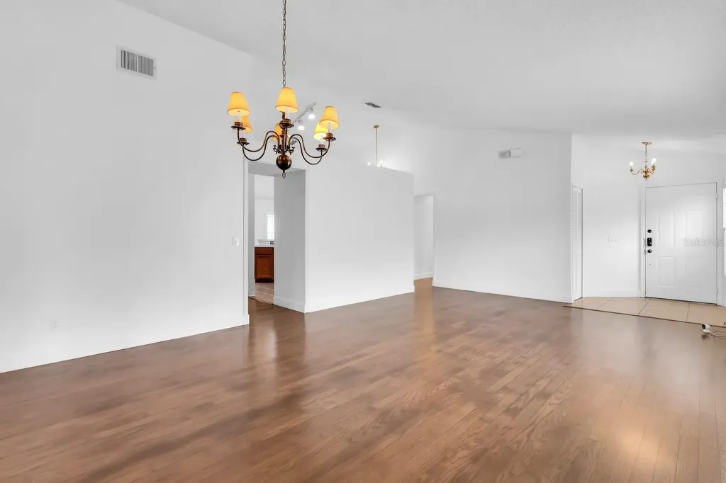 8141 Fort Thomas Way Orlando FL 32822
