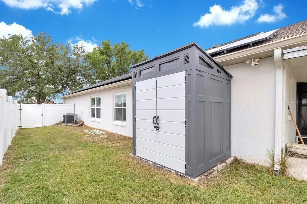 8141 Fort Thomas Way Orlando FL 32822