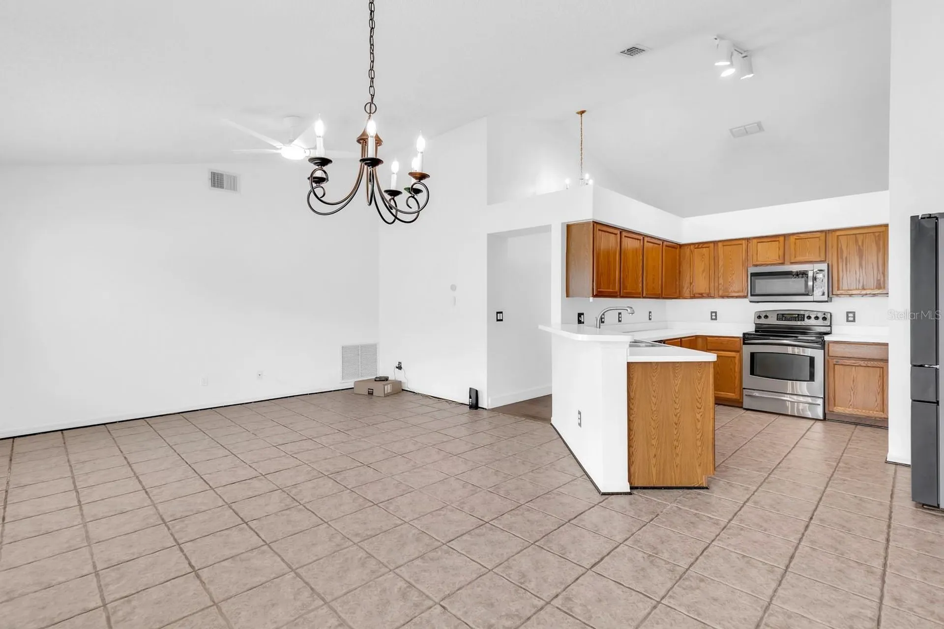 8141 Fort Thomas Way Orlando FL 32822