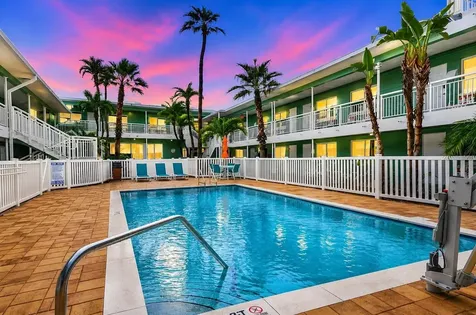 11730 Gulf Boulevard St Petersburg FL 33706