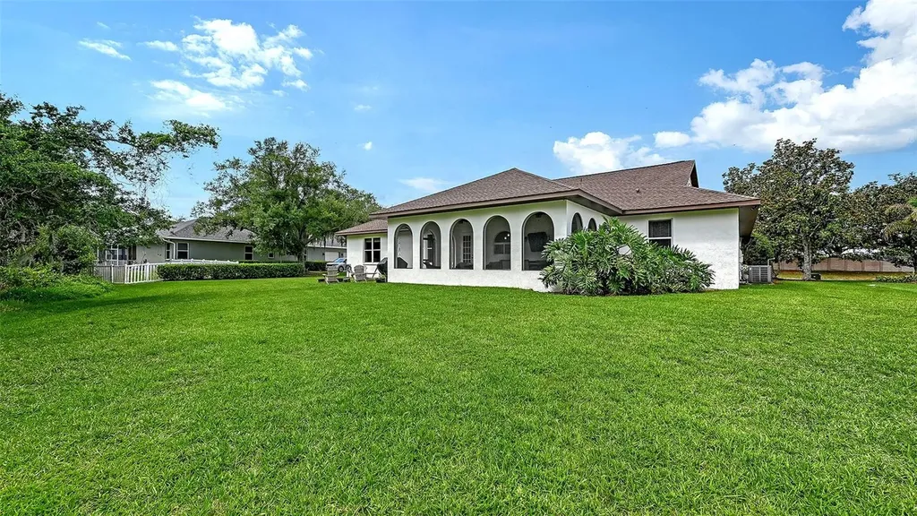 2302 141st Street E Bradenton FL 34212