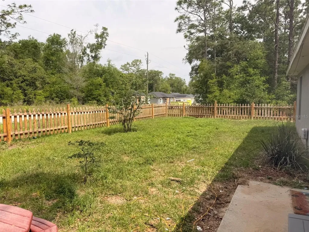4281 SW 157th Court Ocala FL 34481