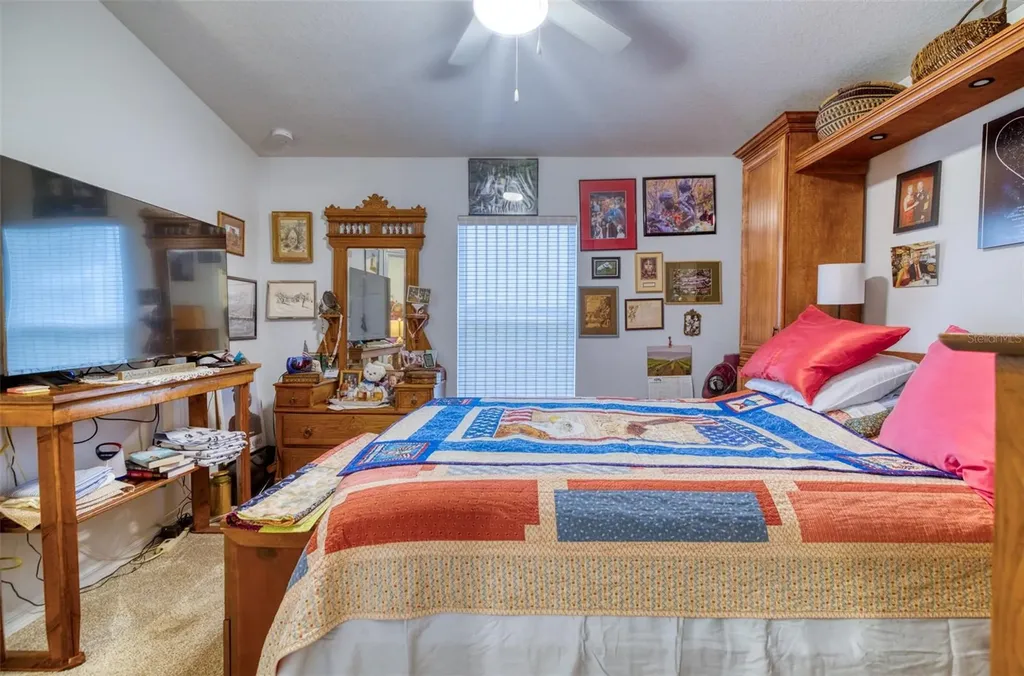 10541 S Drew Bryant Circle Floral City FL 34436