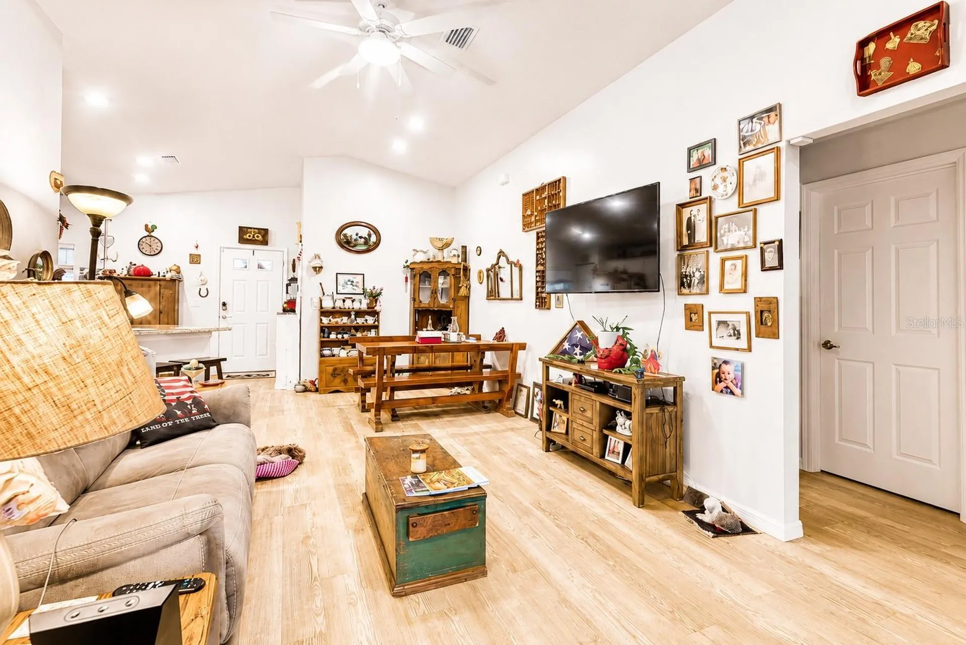 10541 S Drew Bryant Circle Floral City FL 34436