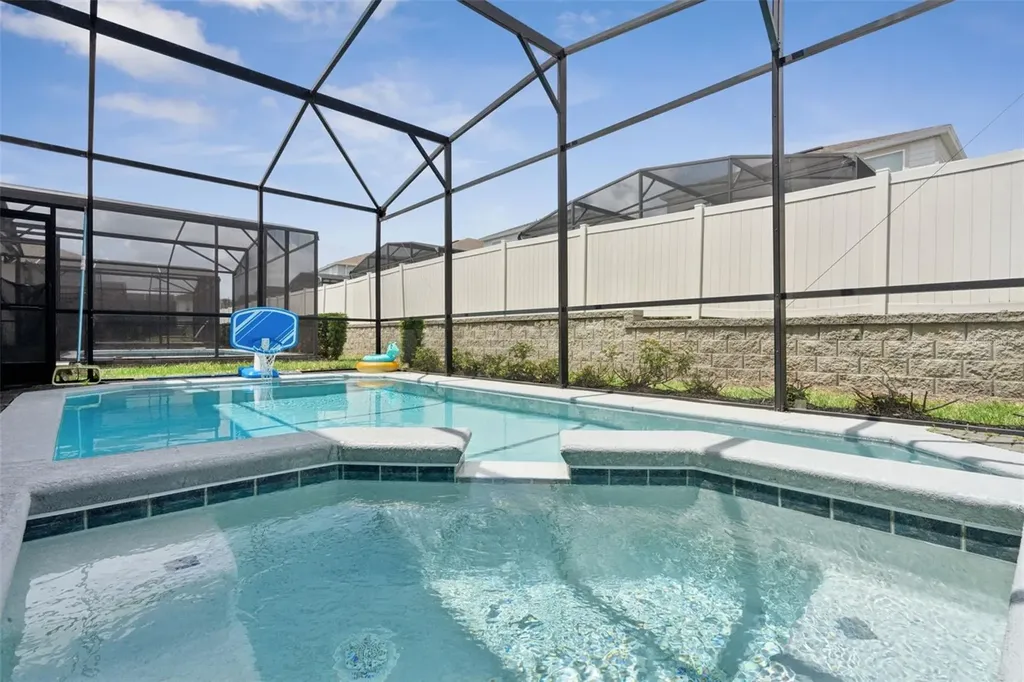 1876 Summer Drive Davenport FL 33897