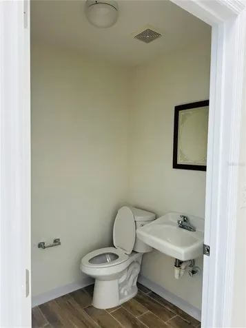 7904 Us Highway 19 Port Richey FL 34668