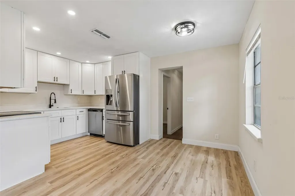 1105 W Yukon Street Tampa FL 33604