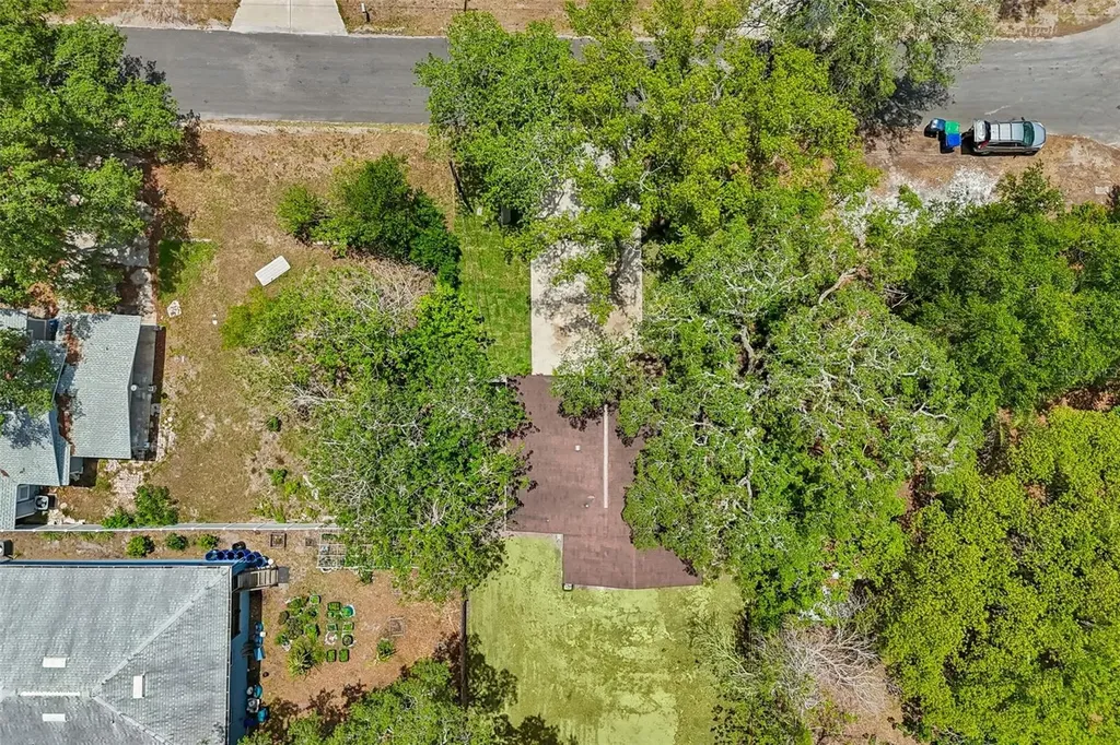 1105 W Yukon Street Tampa FL 33604