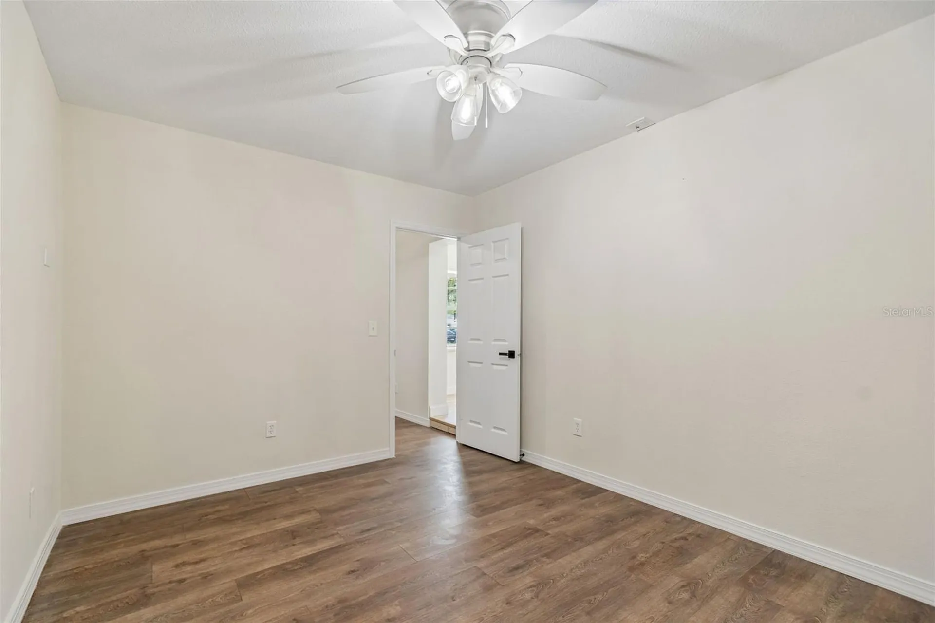 1105 W Yukon Street Tampa FL 33604